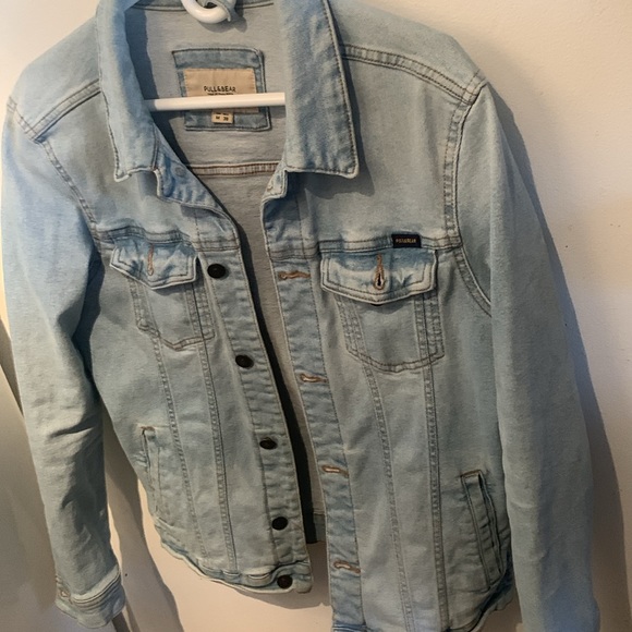 Fantastic Unisex Pull and Bear Light Blue Denim Jean Jacket SZ Medium 🔥 - Picture 2 of 13